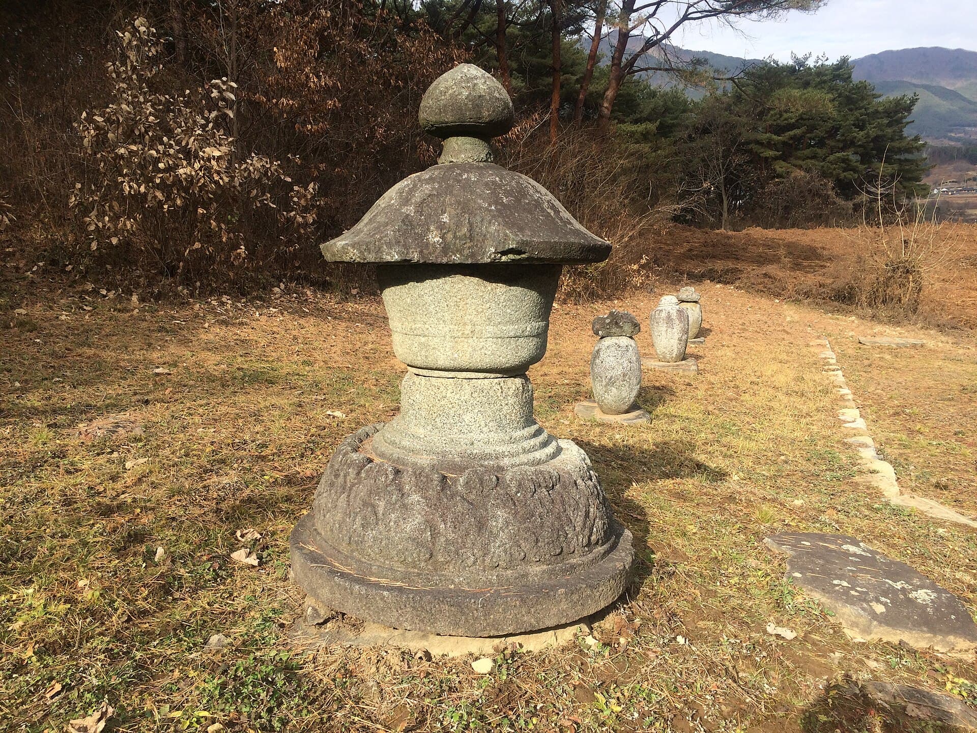 Silsangsa at the foot of Jirisan