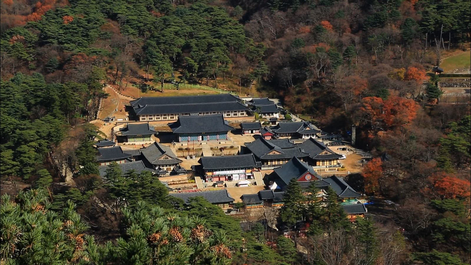 Haeinsa monastery on the slopes of Gayasan