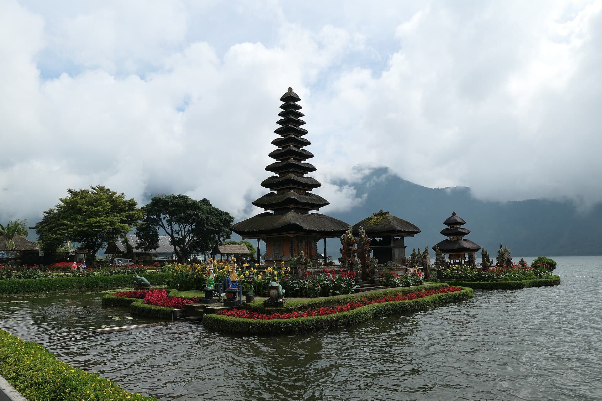 Pura Ulun Danu Beratan on the lake, clouds gathered on the mountains behind