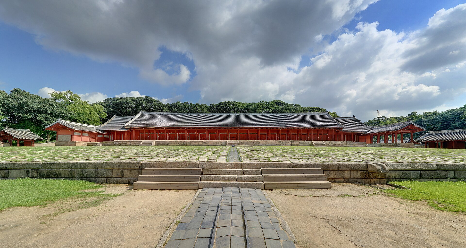 The long main hall, its end out of sight