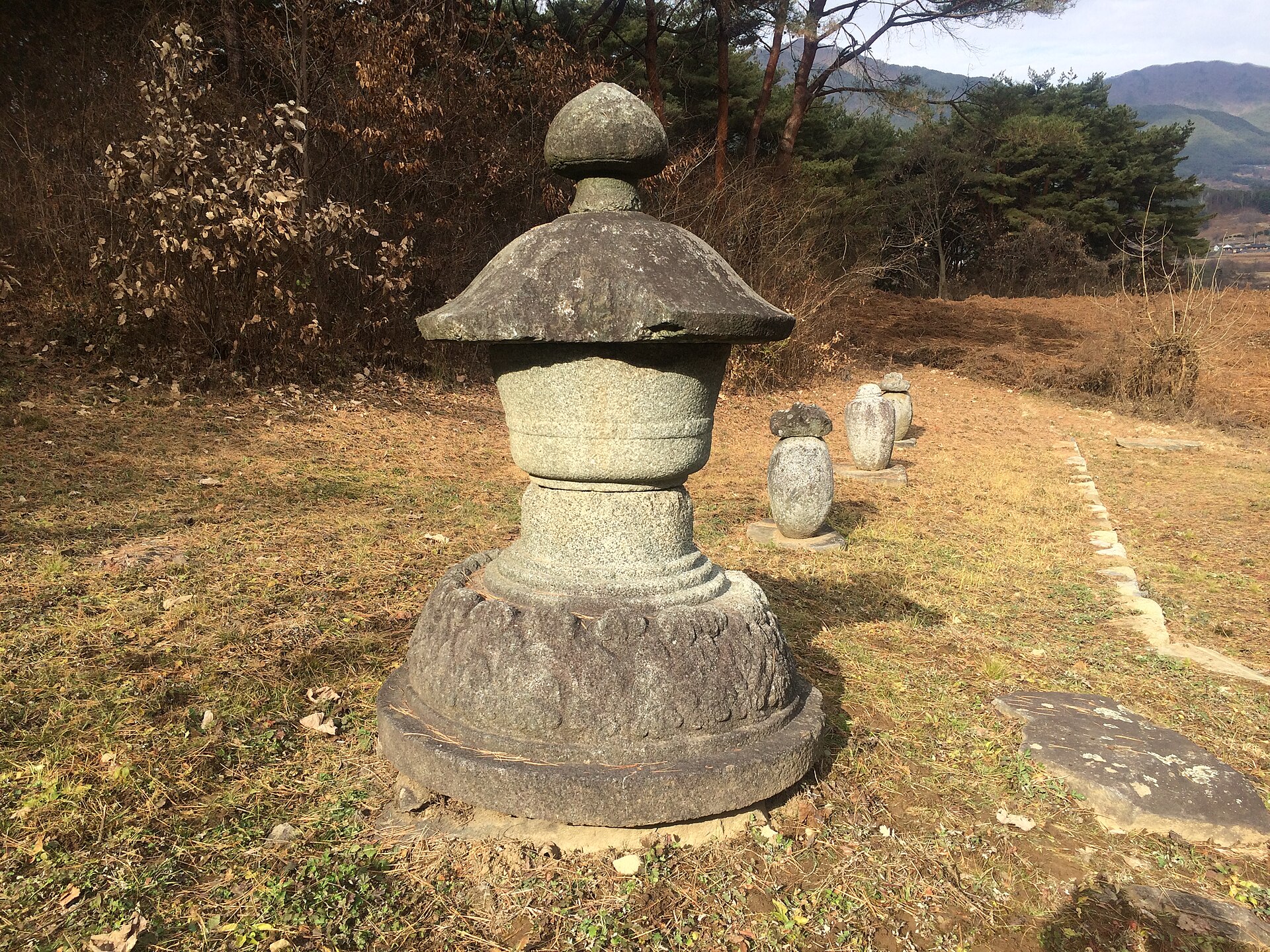 Silsangsa at the foot of Jirisan
